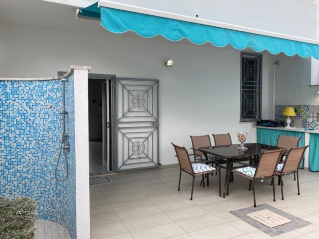 Deliziosa casa vacanze con spazi esterni, solarium e terrazzo