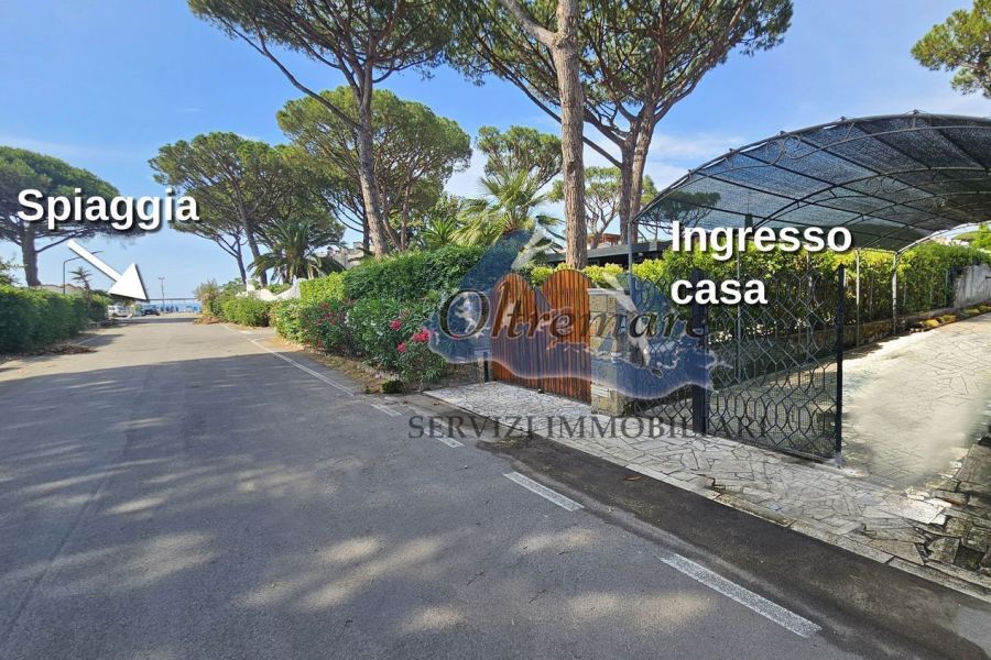 Villa angolare con doppia esposizione, 500 metri dal mare