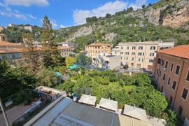 Casa 120mq centralissima in via Roma a Terracina
